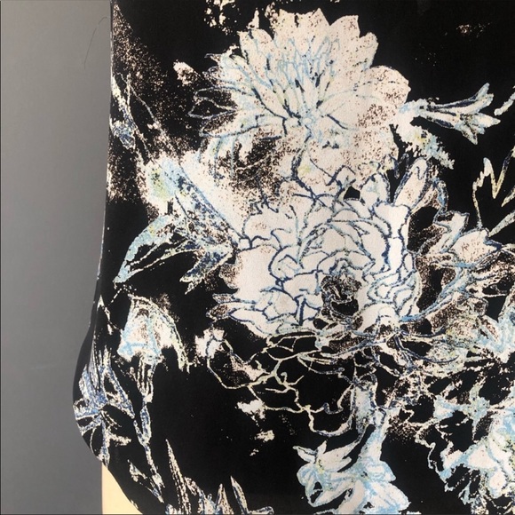 Babaton Everly Floral Printed Camisole Size Small - Picture 6 of 8